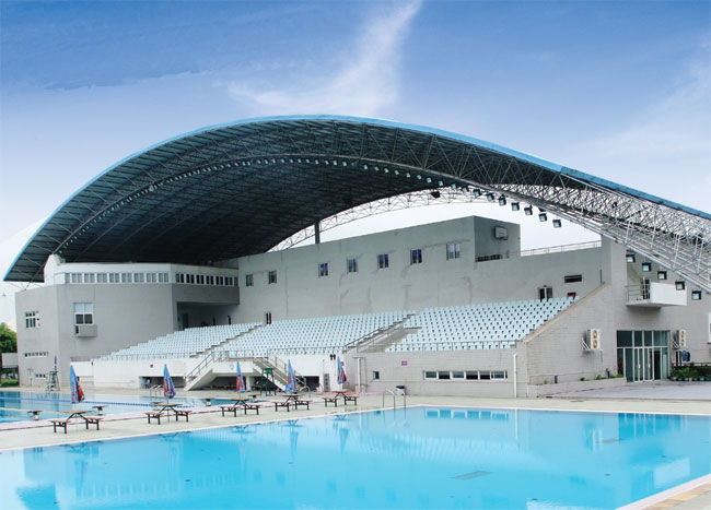 长葛游泳馆网架